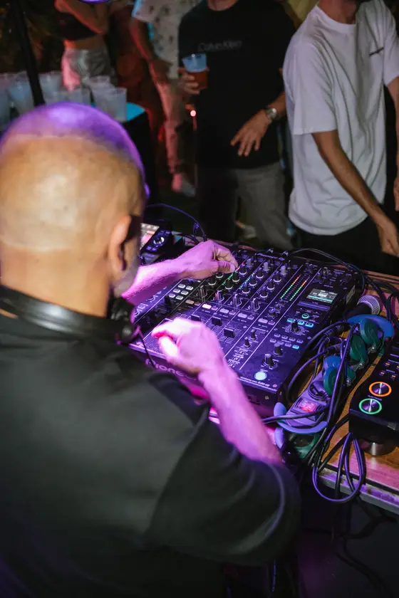 Puro Limboo · Closing 106