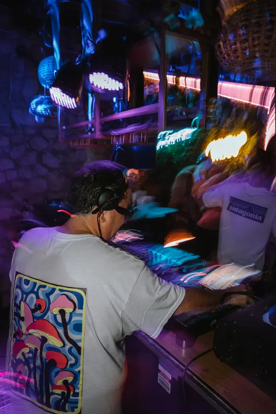 Puro Limboo · Closing 284